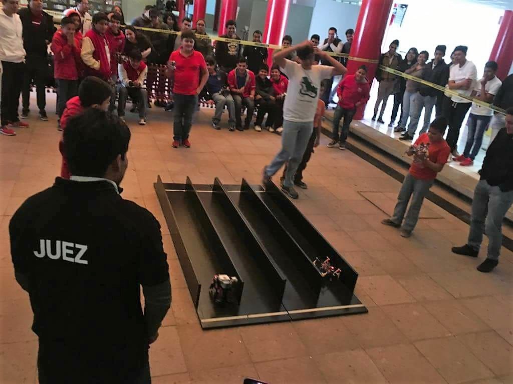 Inicia Torneo Nacional de Robótica UPTx 2018